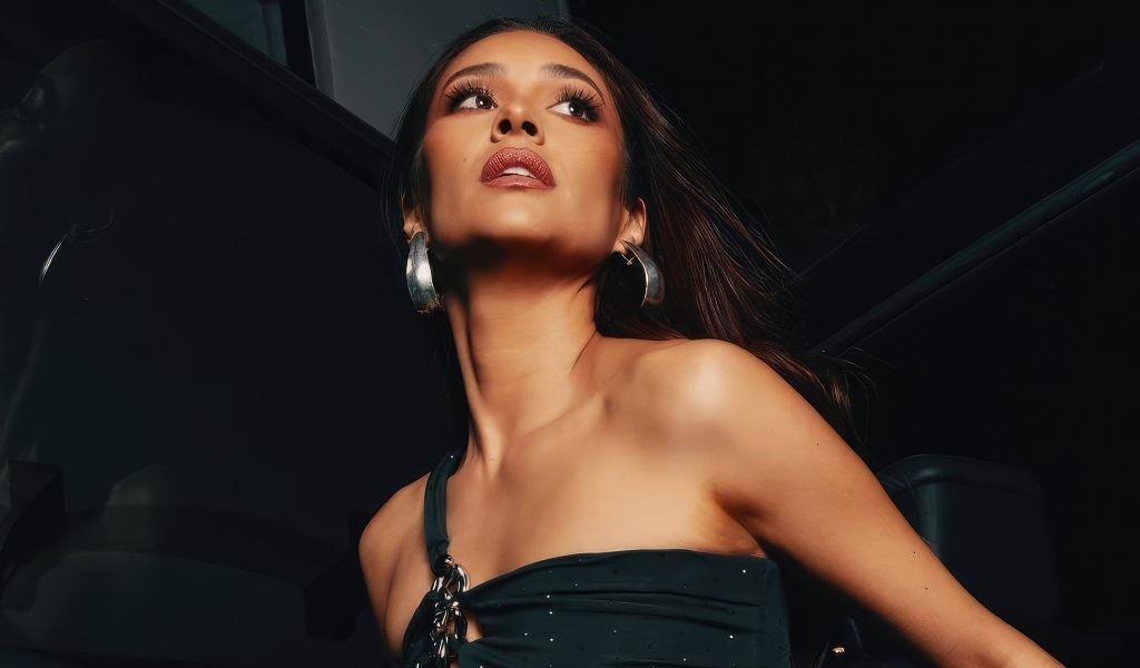 Красивая канадская актриса Шей Митчелл