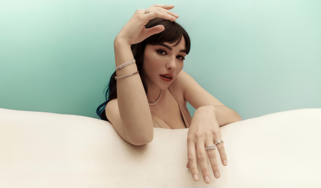 Красивая молодая итальянская актриса Матильда де Анджелис