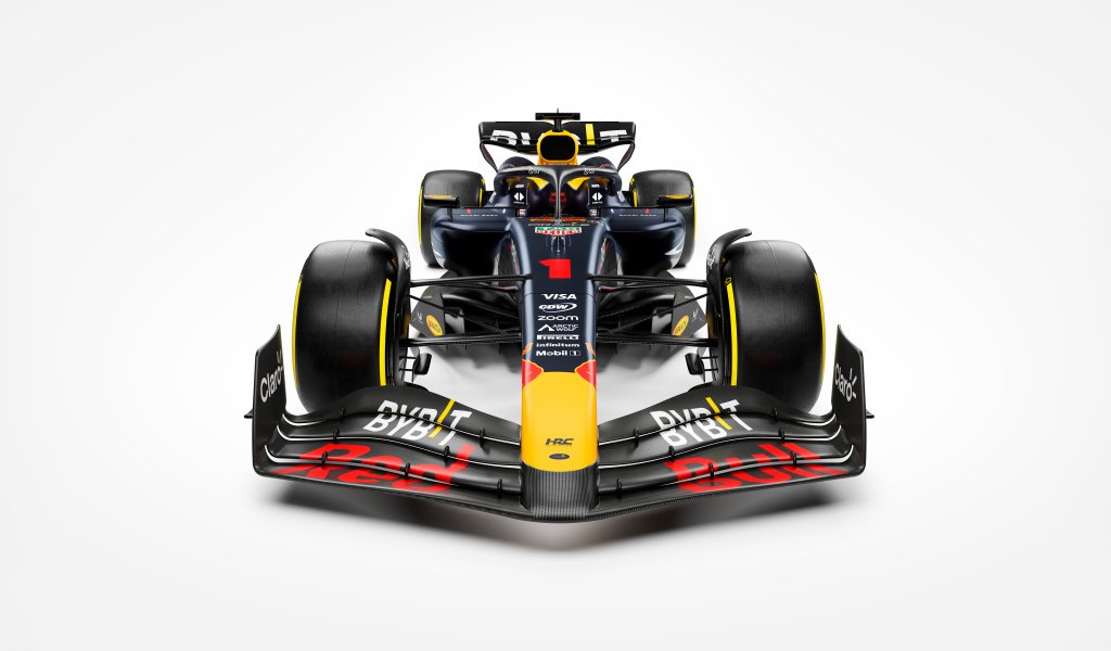 Гоночный автомобиль Red Bull RB20 2024 года вид спереди