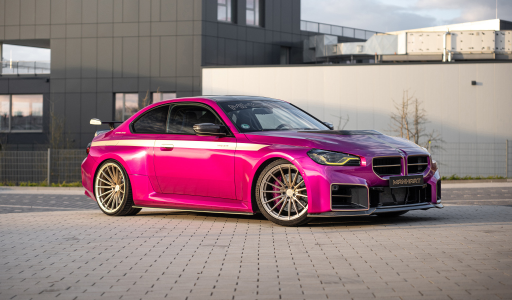 Розовый автомобиль Manhart MH2 GTR II 2024  года