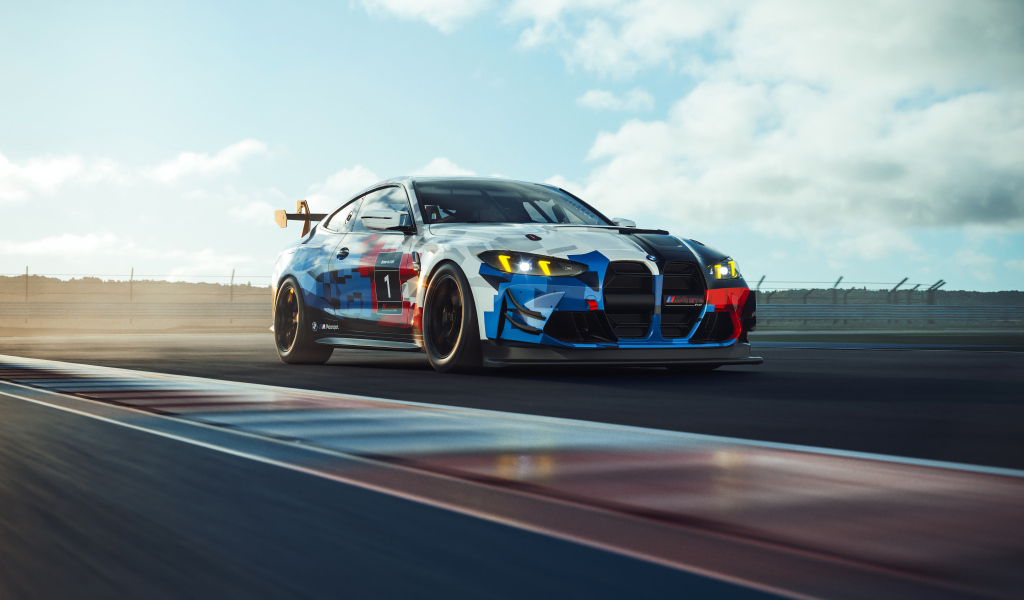 Гоночный автомобиль BMW M4 GT4 EVO  