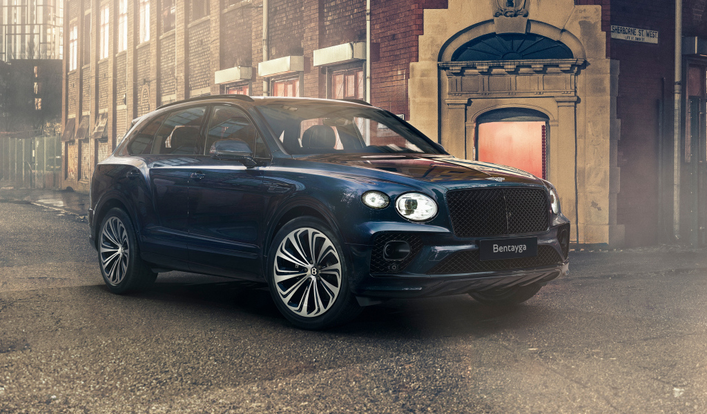 Автомобиль Bentley Bentayga By Mulliner 2024  года в городе
