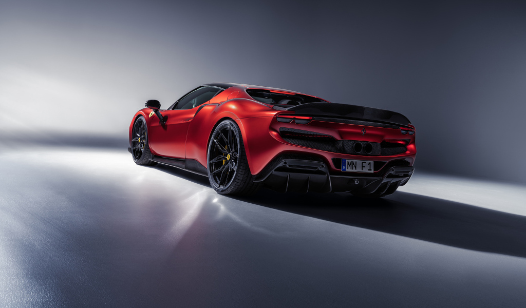 Вид сзади на красный автомобиль Novitec Ferrari 296 GTB Aero 2024 года