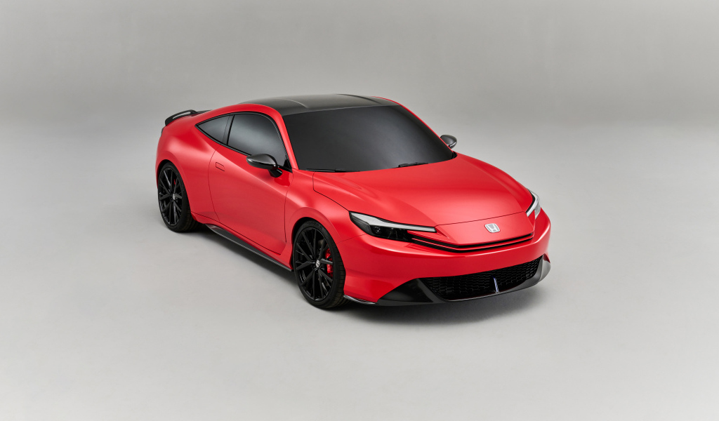 Красный автомобиль Honda Prelude Concept 2024 года на сером фоне
