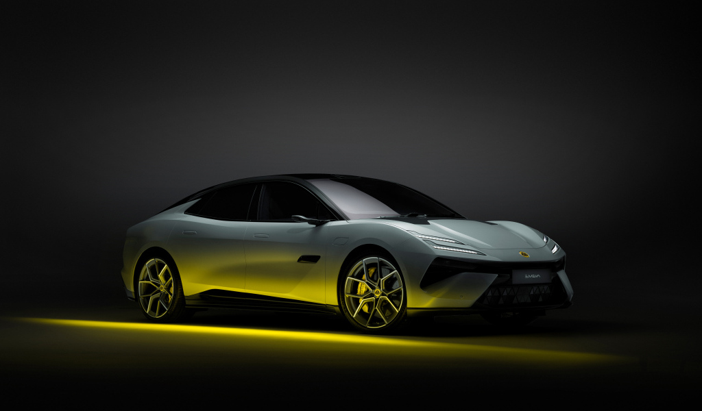 Быстрый новый автомобиль  Lotus Emeya 2024 года