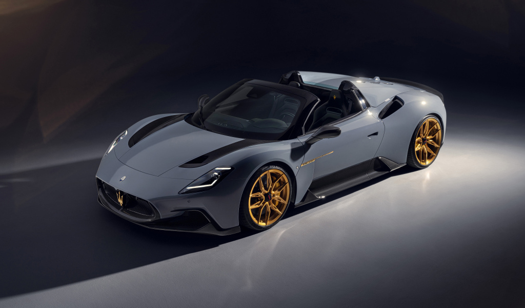 Автомобиль Novitec Maserati MC20 Cielo 2024 года