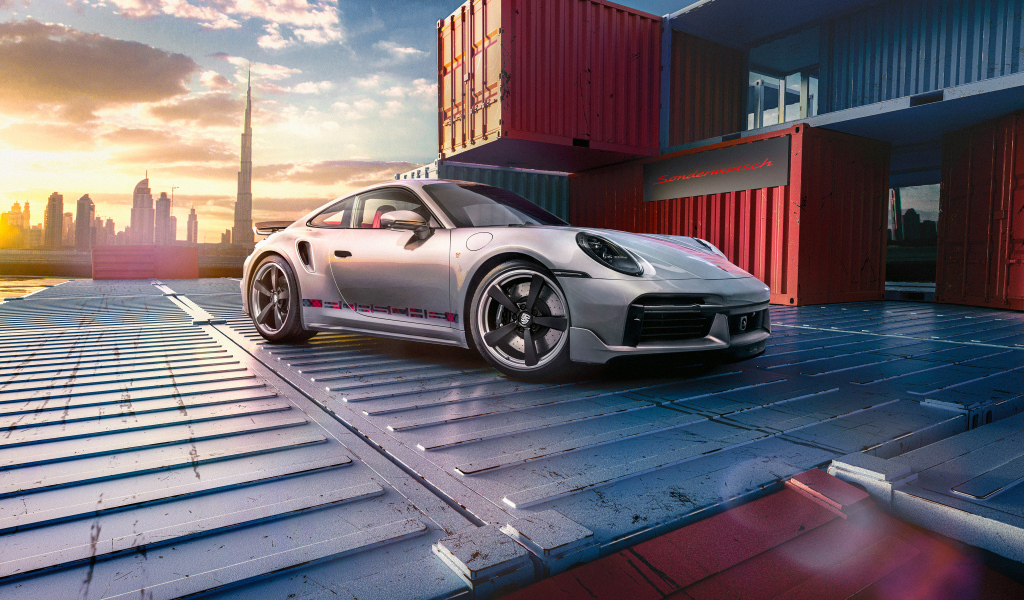 Быстрый серебристый Porsche 911 Turbo Remastered By Sonderwunsch