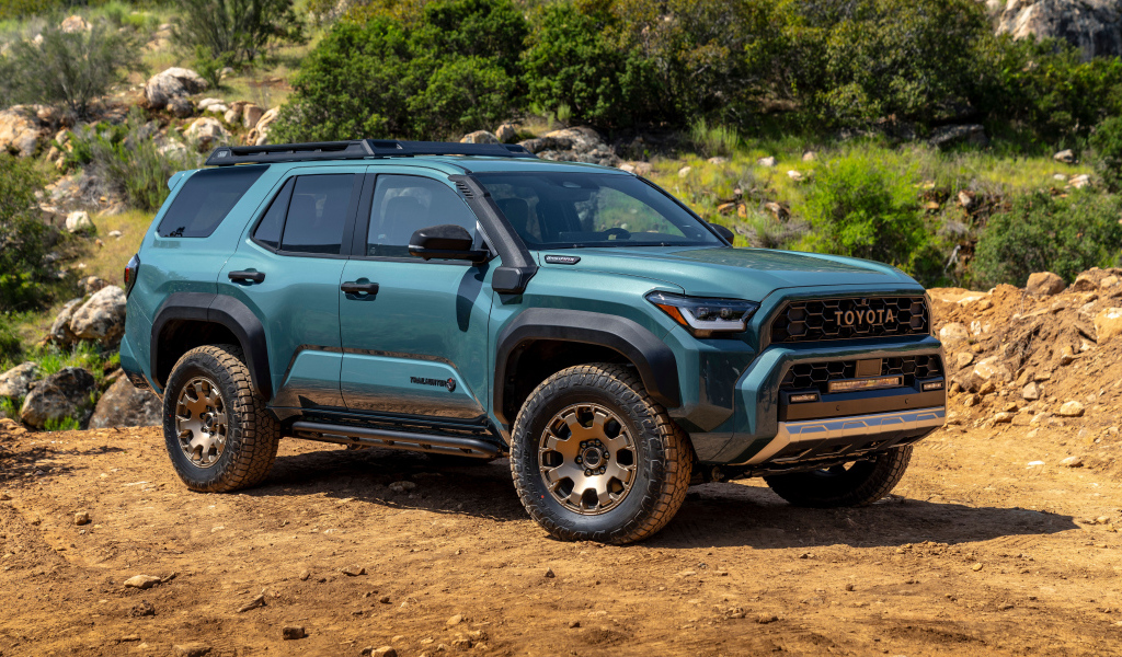 Внедорожник Toyota 4Runner Trailhunter  2025 года