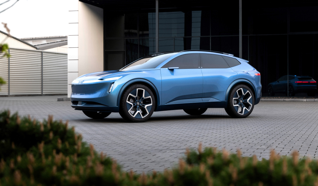 Синий автомобиль Volkswagen ID. Code 2024  года