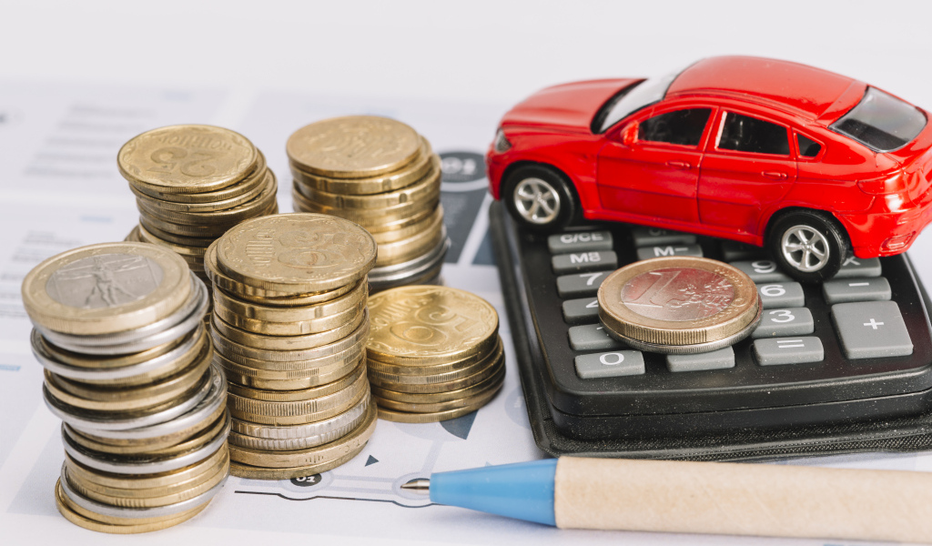 Калькулятор с машинкой и монетами