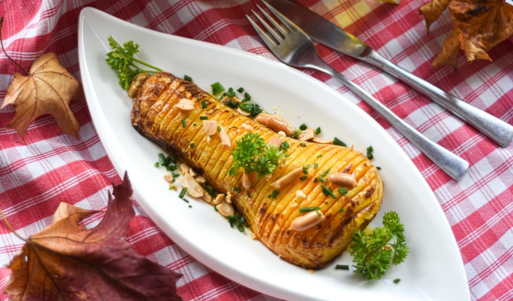 Тыква запеченная с орехами