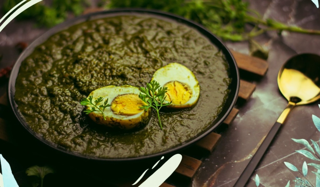 Зеленое карри с вареными яйцами