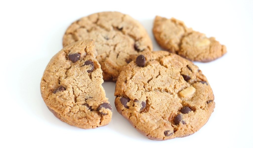 Круглое печенье с шоколадной крошкой