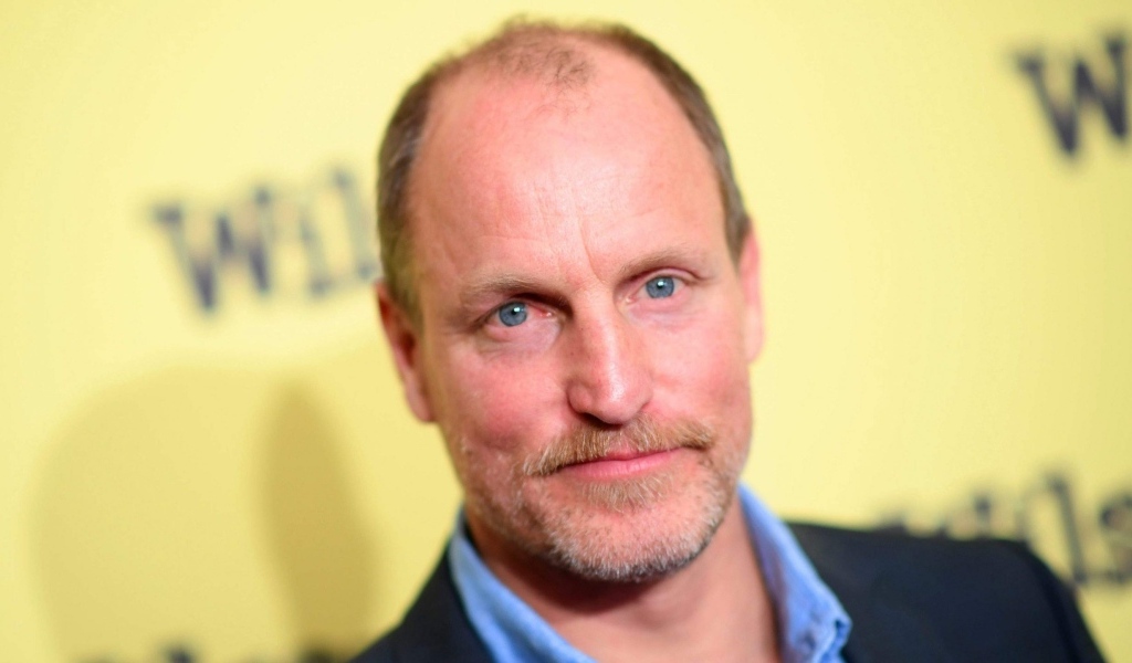 Актер Вуди Харрельсон крупным планом