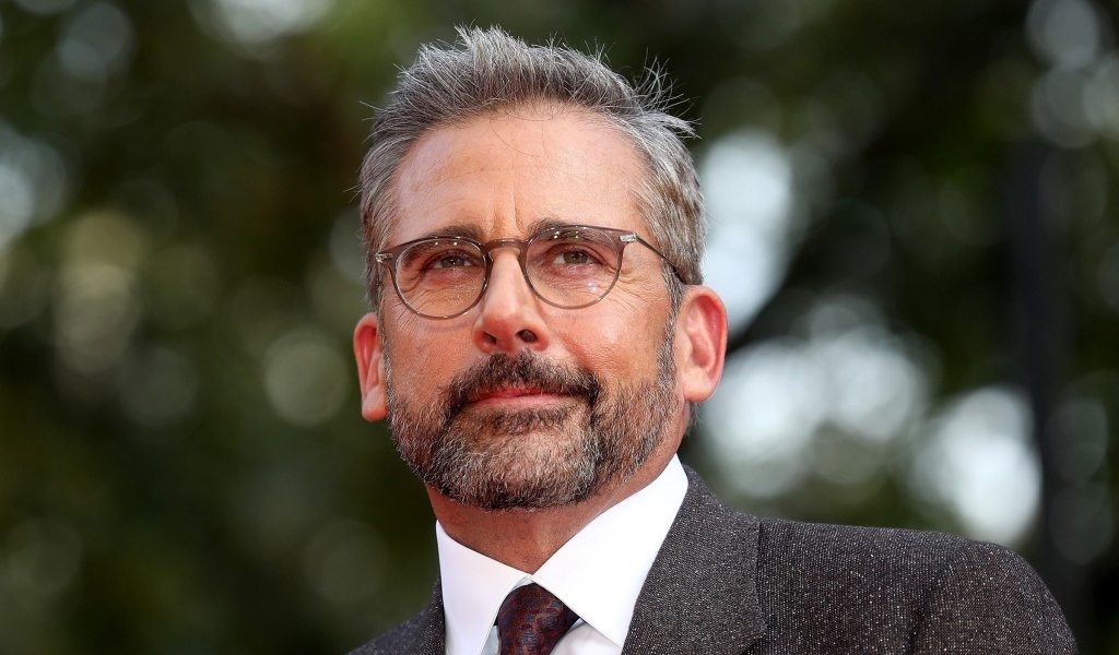 Стильный мужчина актер Стив Карелл