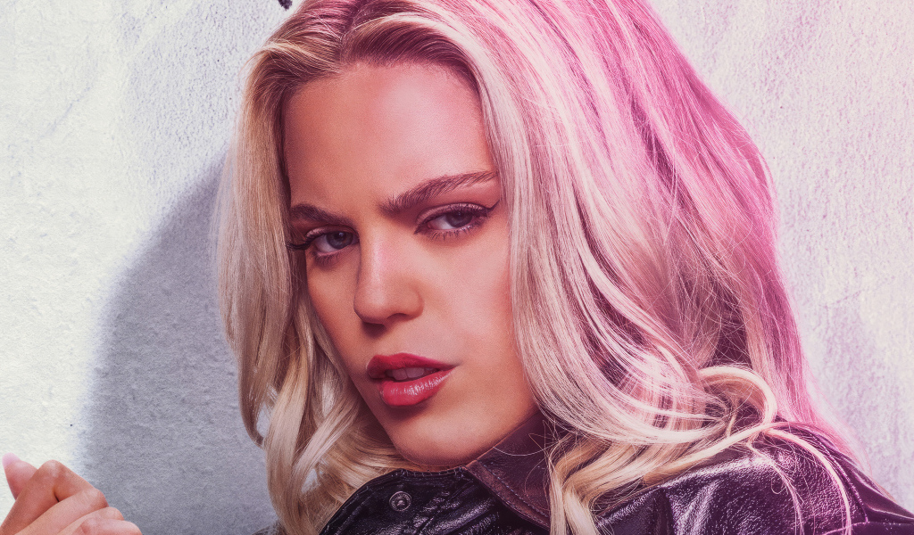 Рене Рэпп в фильме Дрянные девчонки, 2024