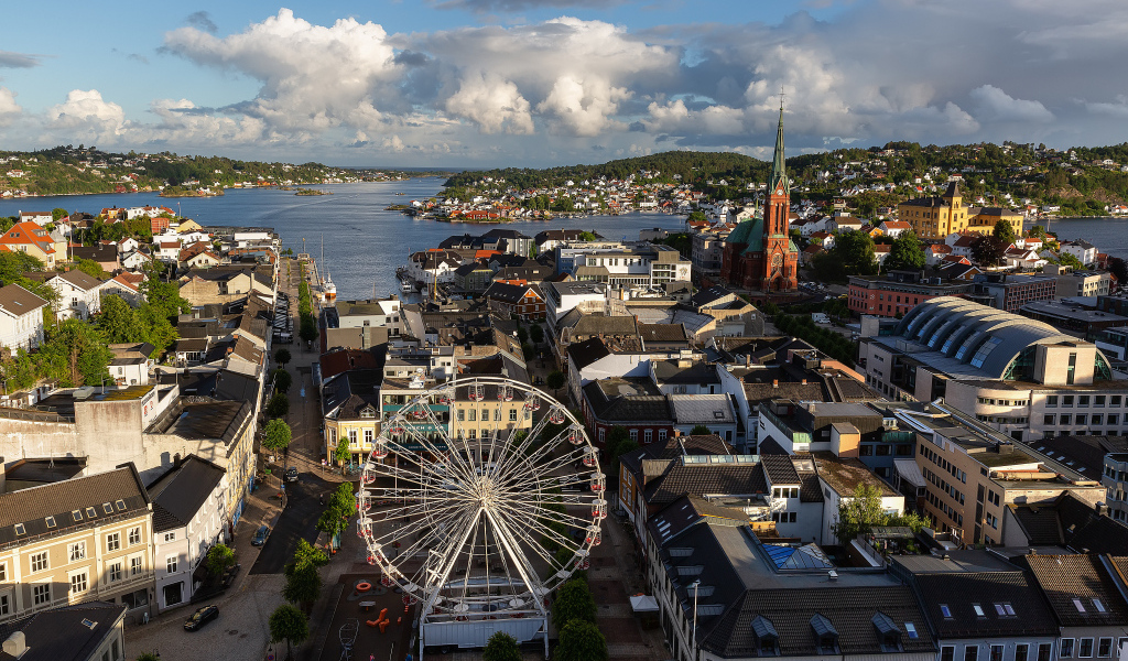 Красивый вид на город Арендал, Норвегия