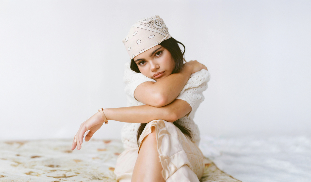 Молодая американская актриса Ариана Гринблатт