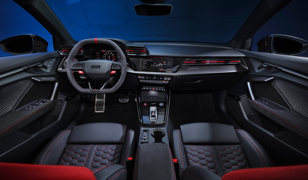 Салон автомобиля Audi RS 3 Sedan 2024 года