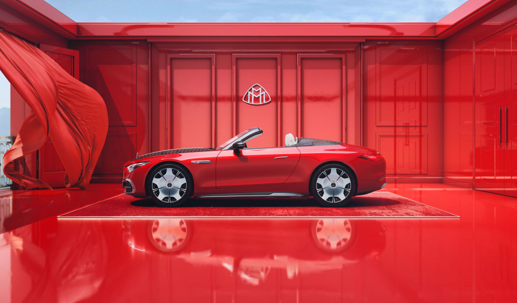 Вид сбоку на красный автомобиль Mercedes-Maybach SL 680 Monogram Series 2024 года