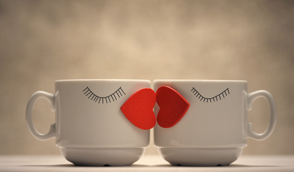 Чашки для кофе для влюбленной пары