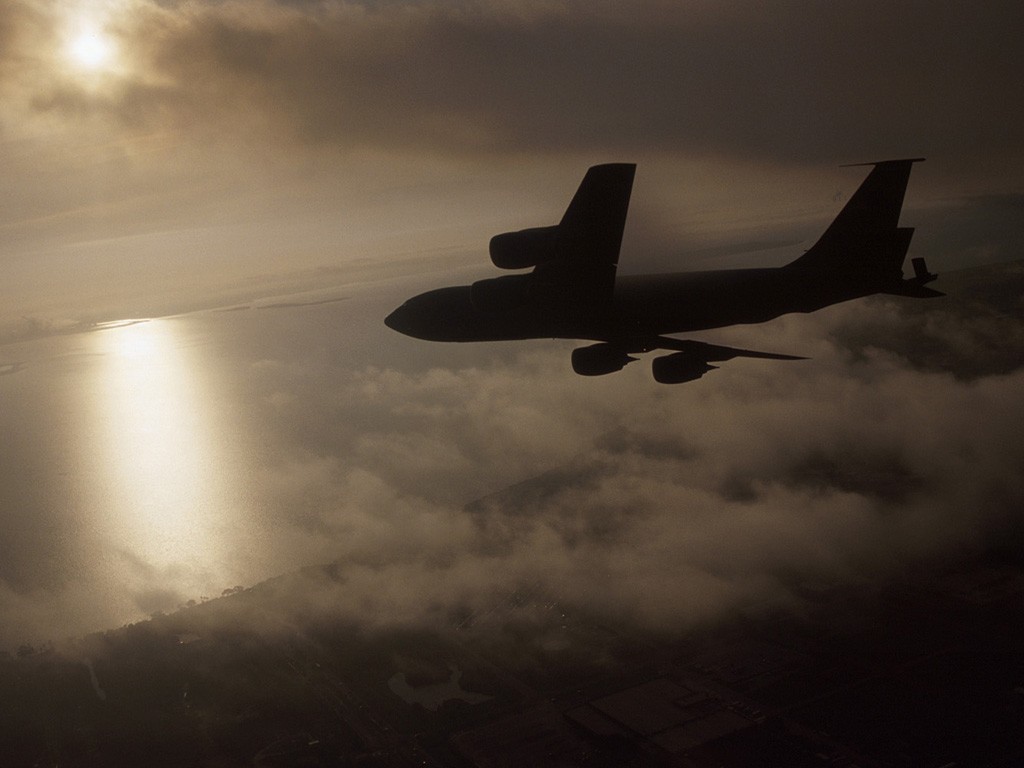 Пролетая над морем