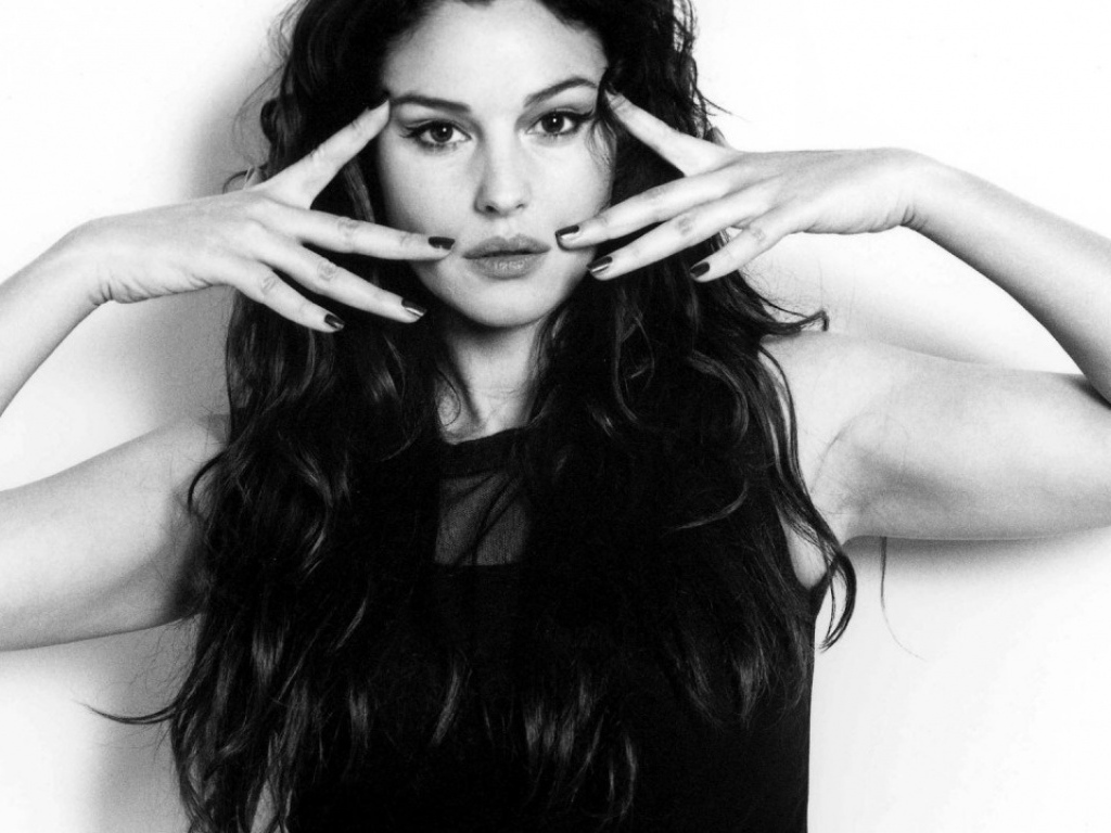 Известная итальянская актриса Моника Беллуччи