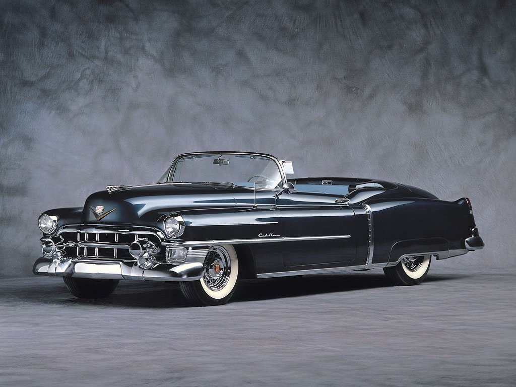 Автомобиль прошлого века Cadillac