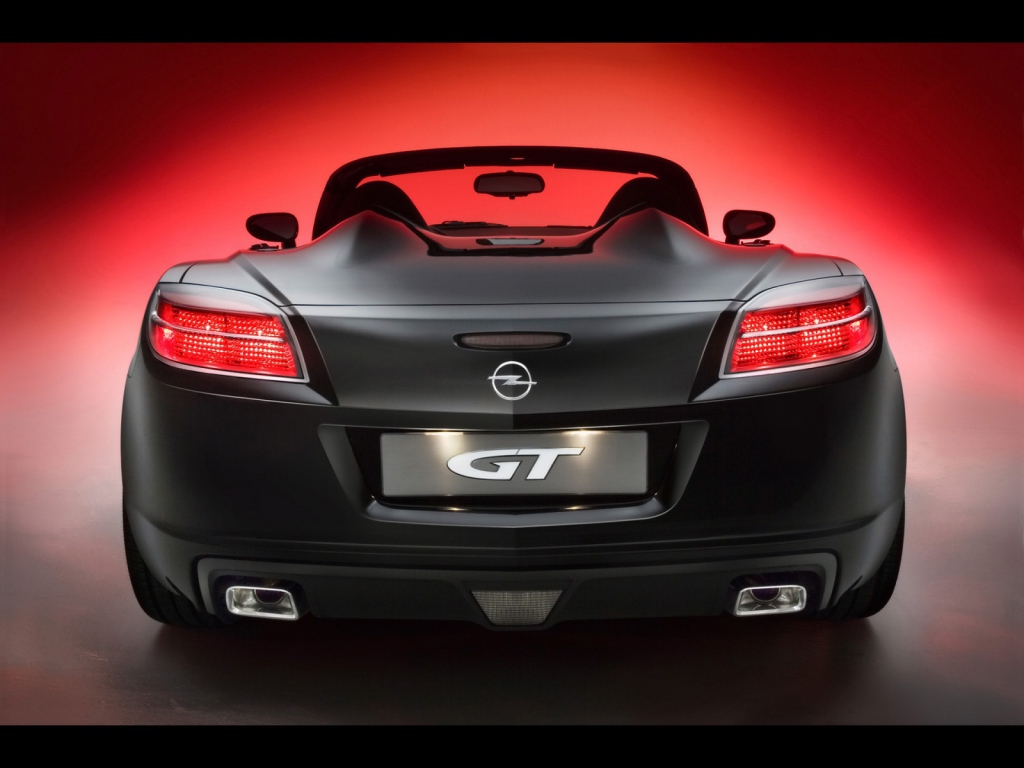 Машина Опель