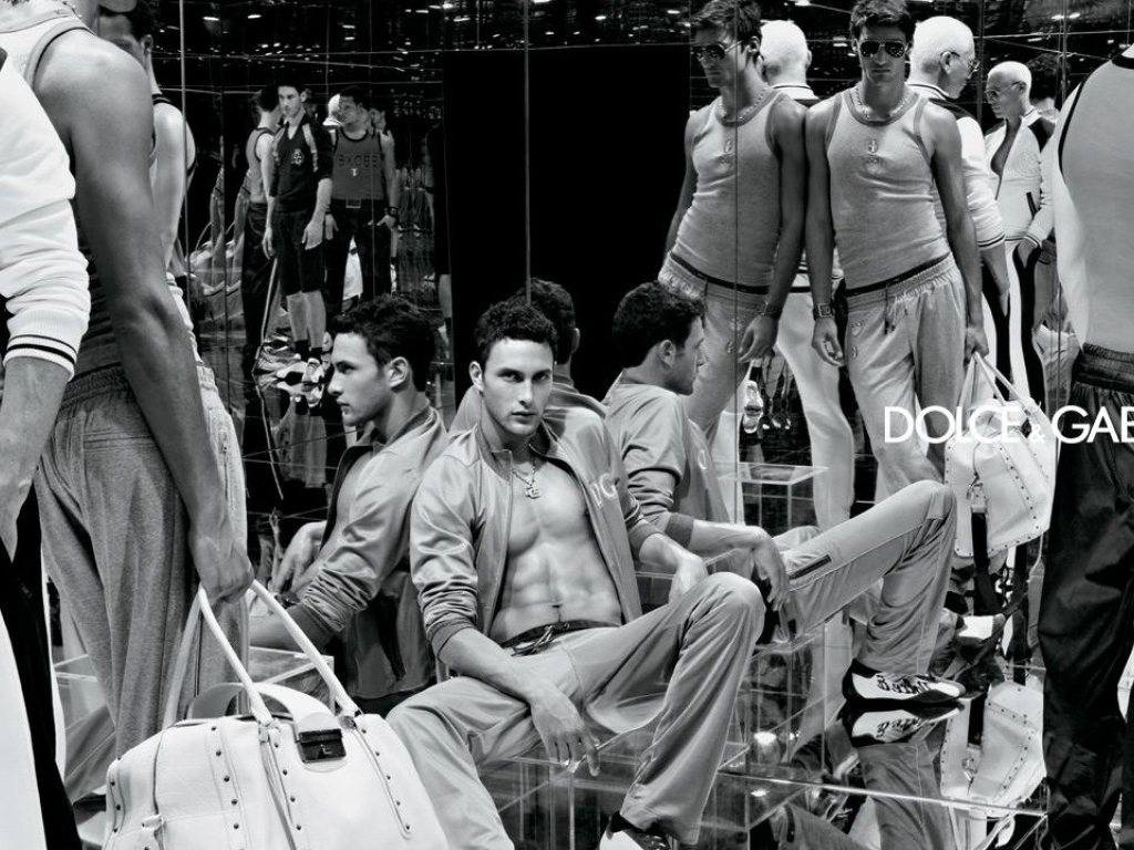 Dolce Gabbana дизаинерские вещи