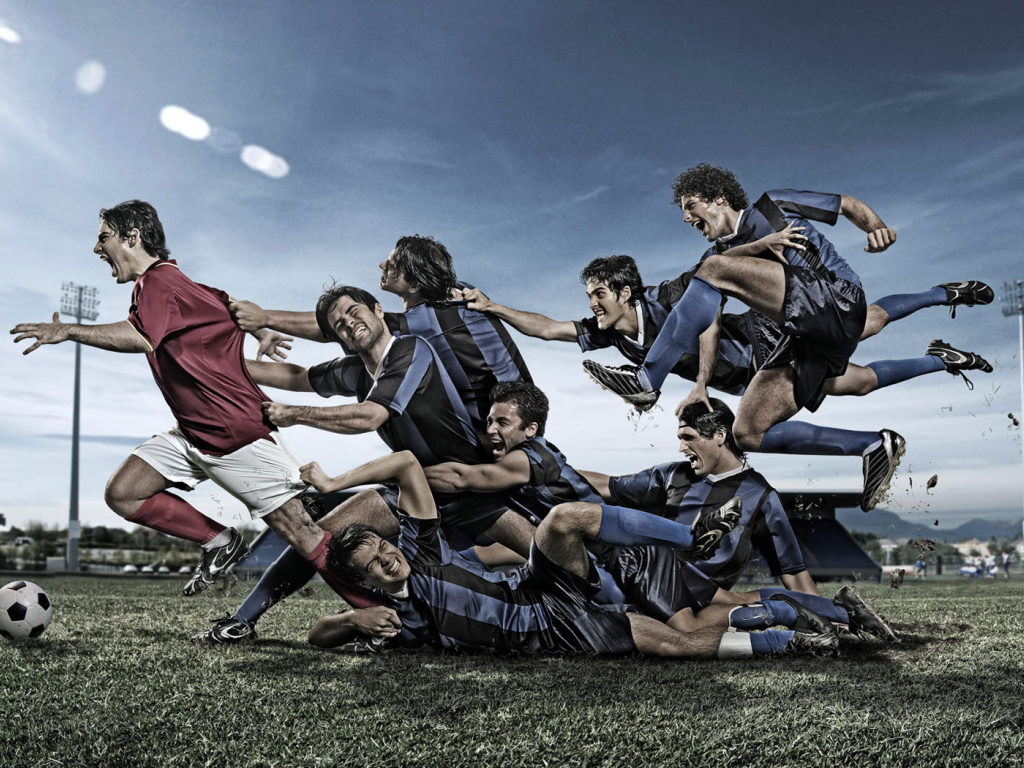Драка за мяч / Футбол