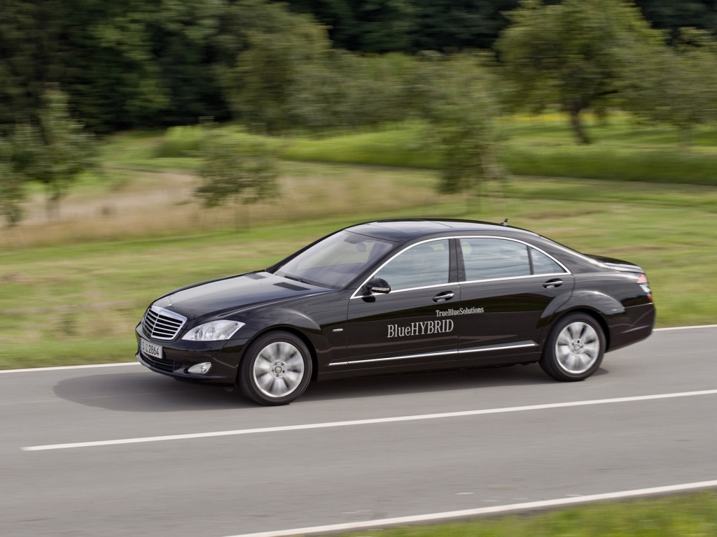 Респектабельный Mercedes