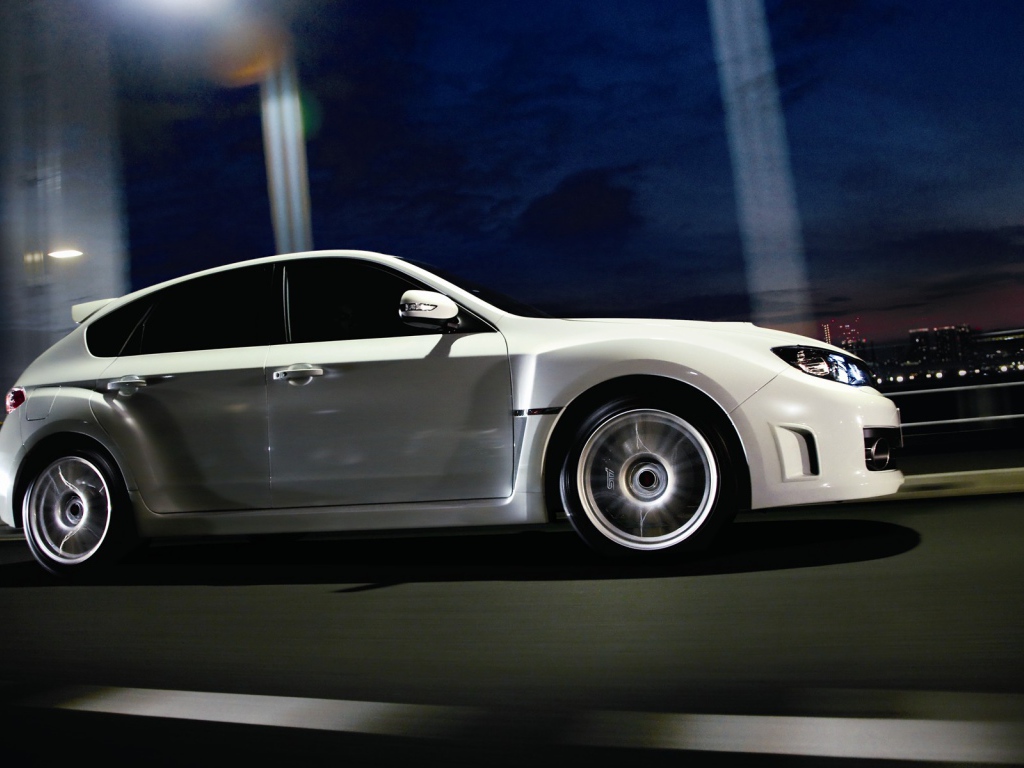 Автомобиль марки Subaru