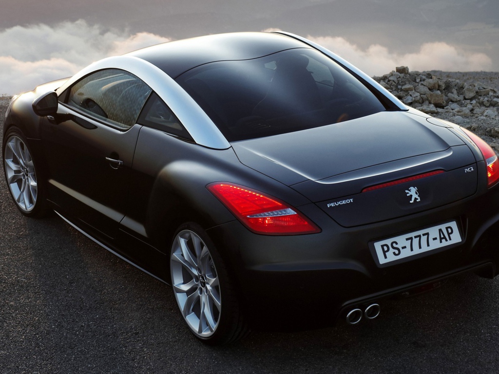 Черный Peugeot