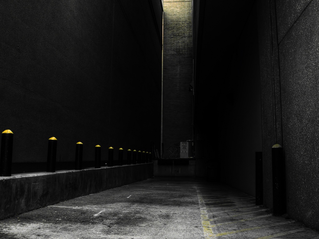 Тупик в переулке