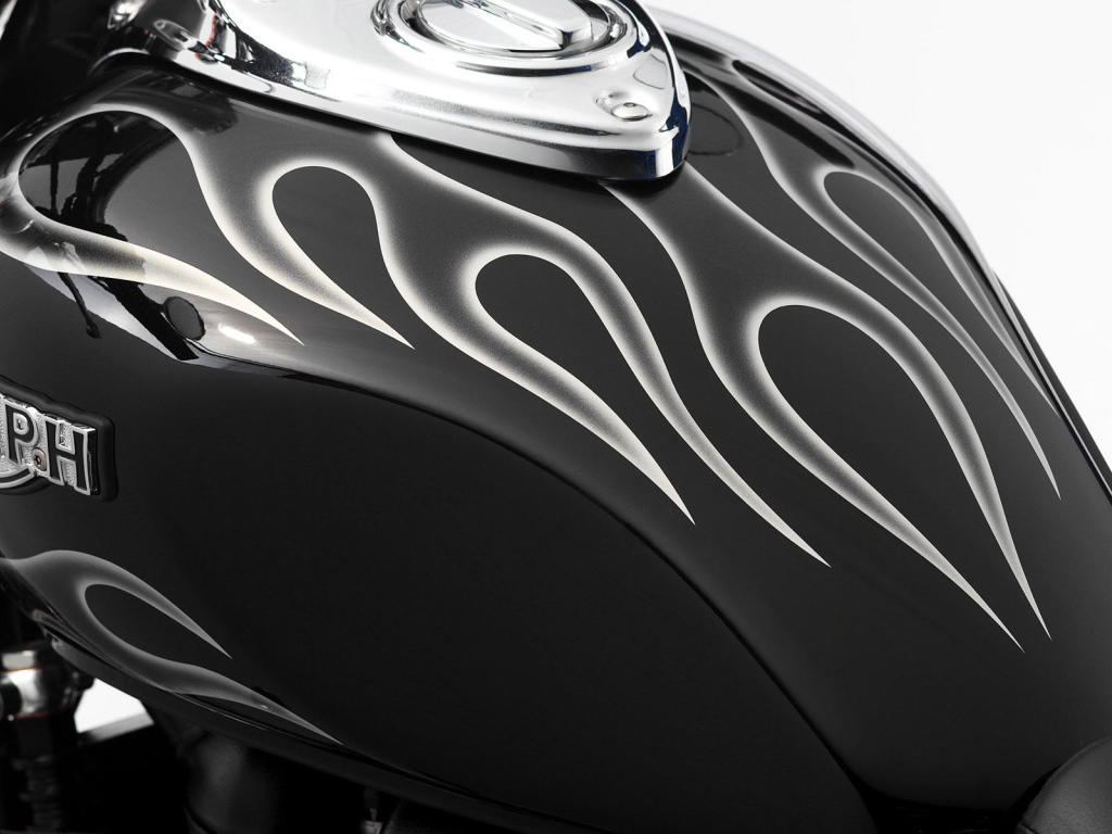 Аэрография на бензобаке