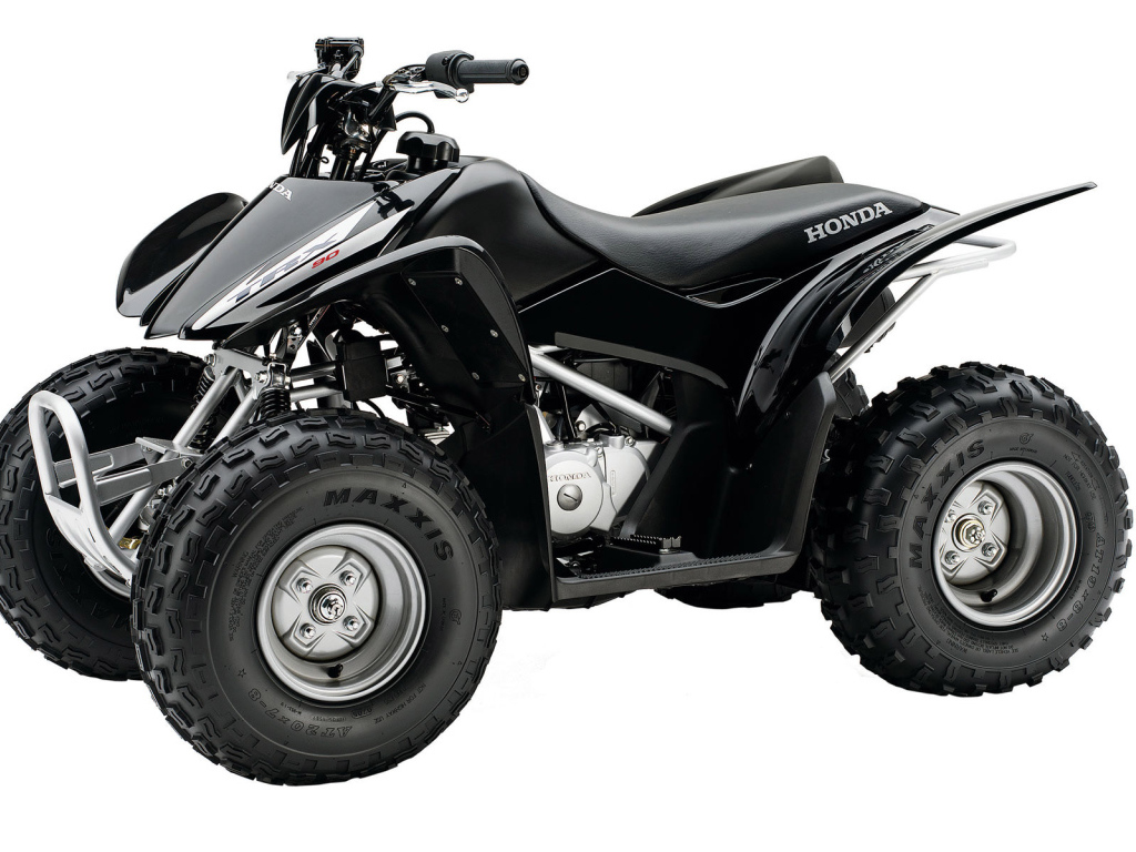 Черный Байк Honda квадроцикл