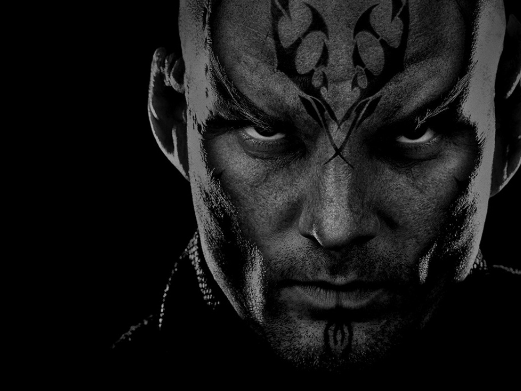 антигирой фильма Звездный путь / Star Trek 2009