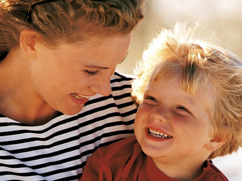 Радостный ребенок