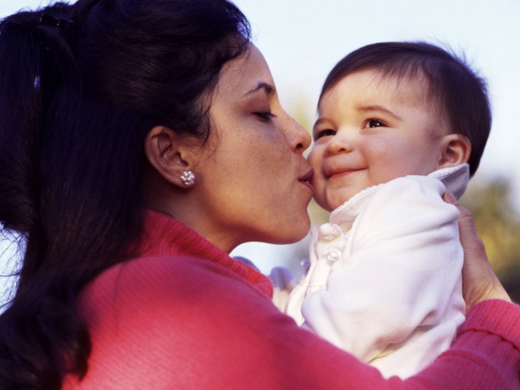 Довольный малыш