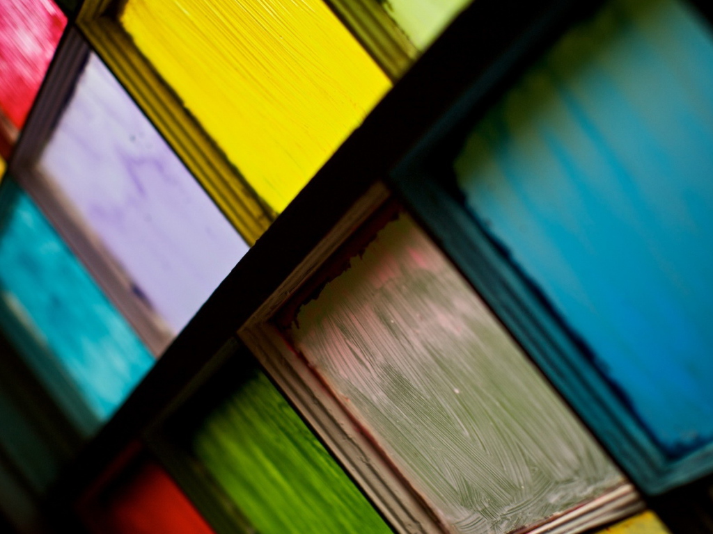 Разноцветные стекла