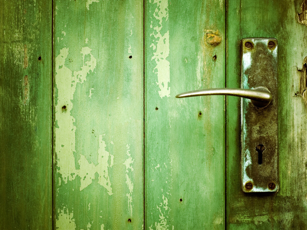 Старая дверь