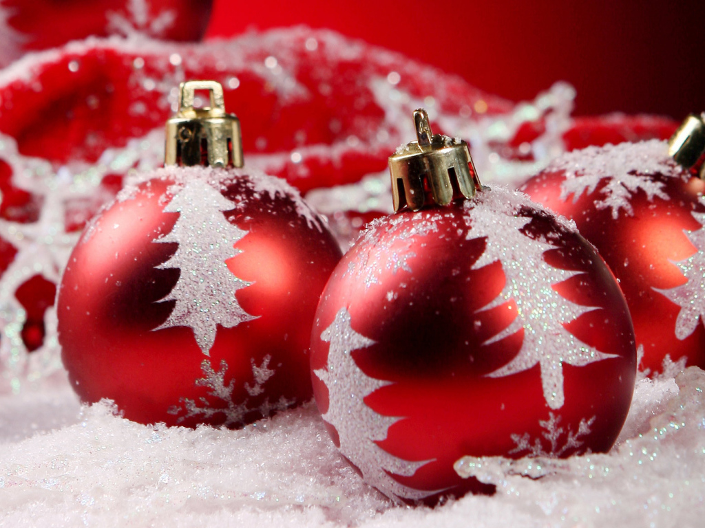 Шары со снегом