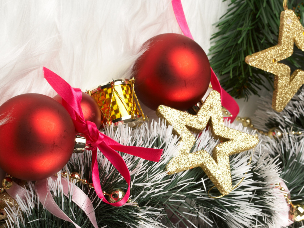 Украшение елки Новый Год 2011