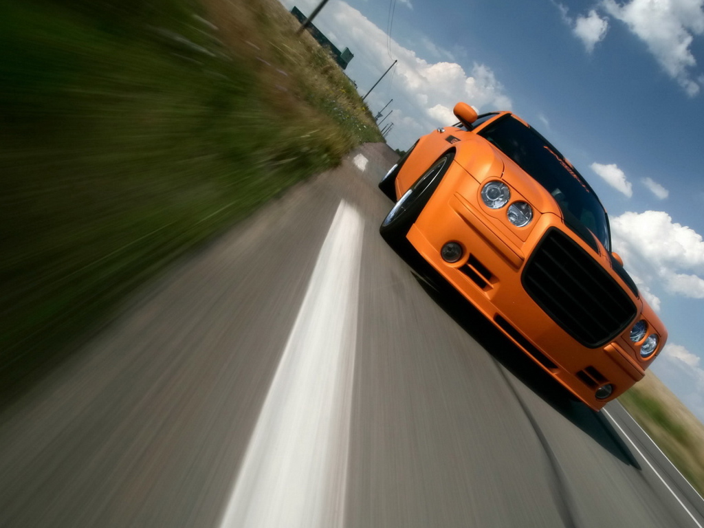 Крайслер 300С в движении