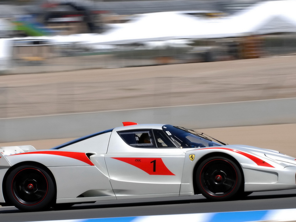 Феррари FXX на гонке