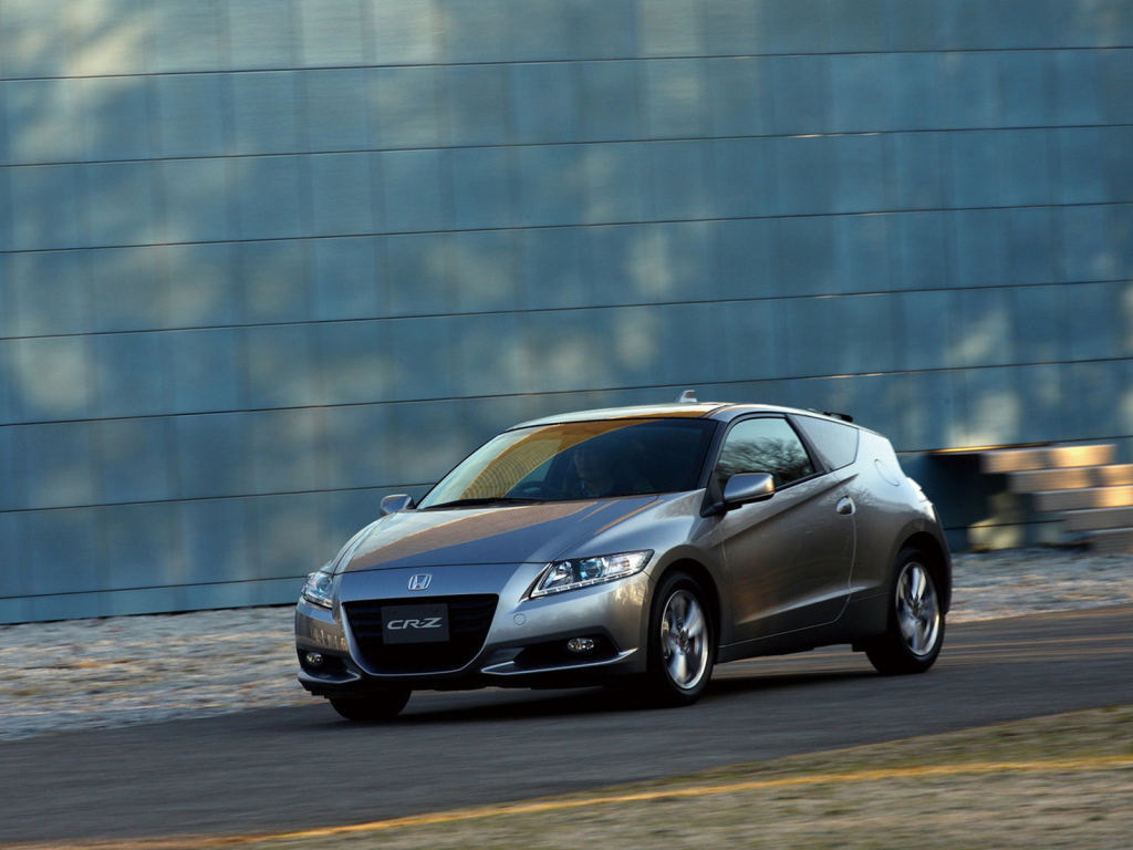 Хонда СR-Z в движении