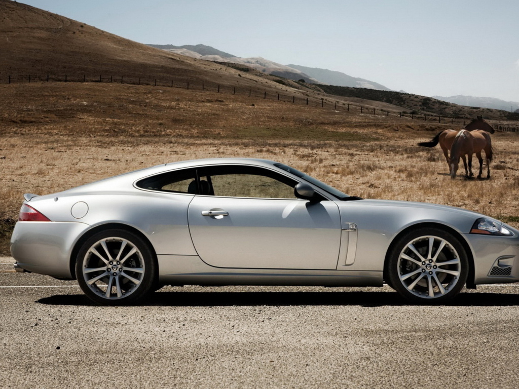 Ягуар XKR Купе