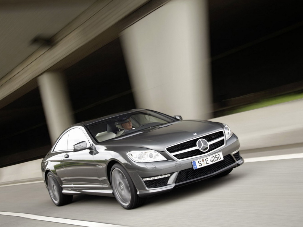 Мерседес Бенц CL63 AMG
