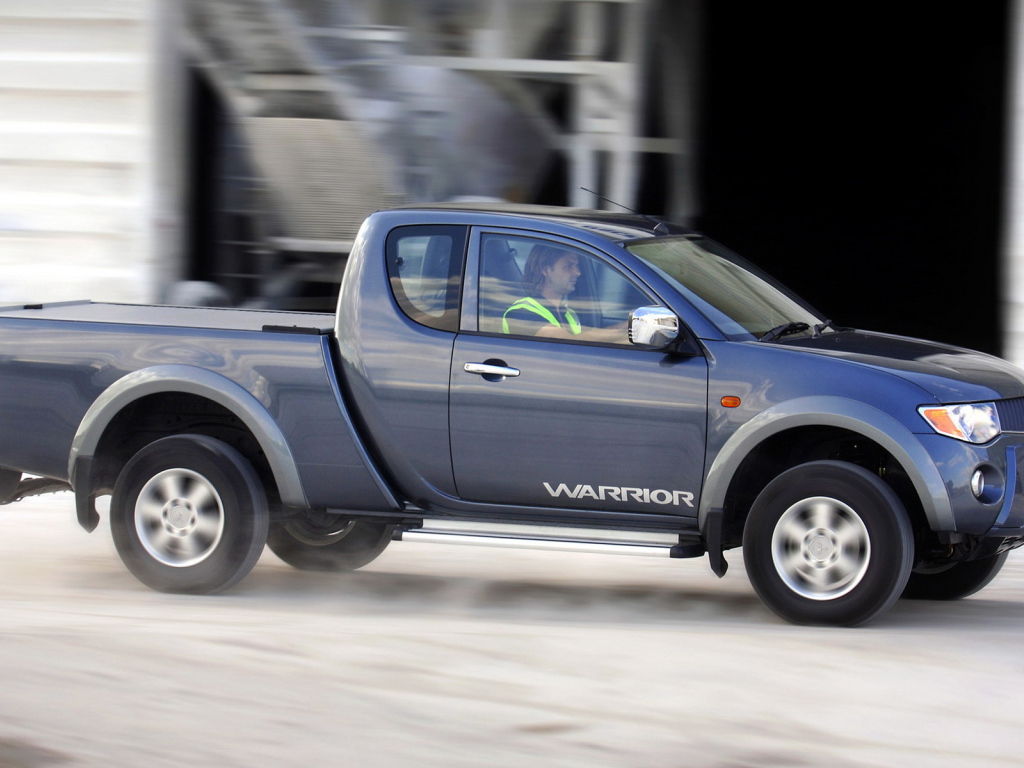 Митцубиси L200